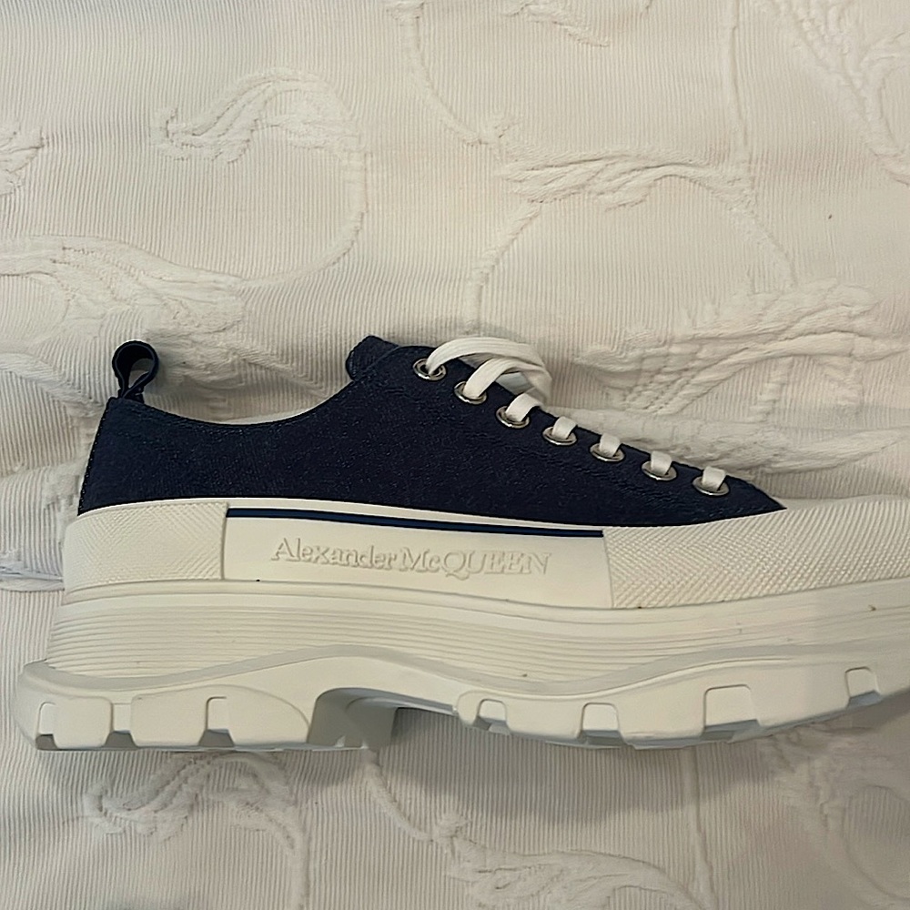 Alexander McQueen Men's Tread Slick Two-Tone Fabric Sneakers Size EU 42, Denim